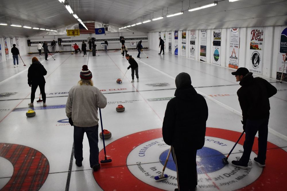SPHS Outdoor Ed students take part in curling