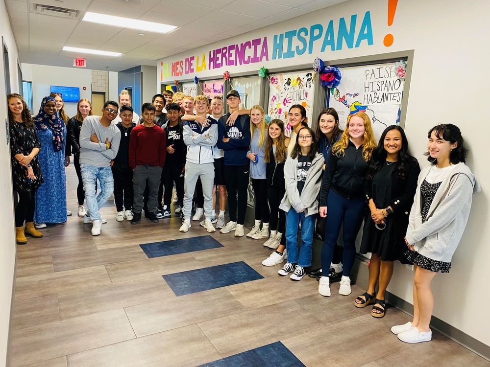 SPHS Spanish 4 students