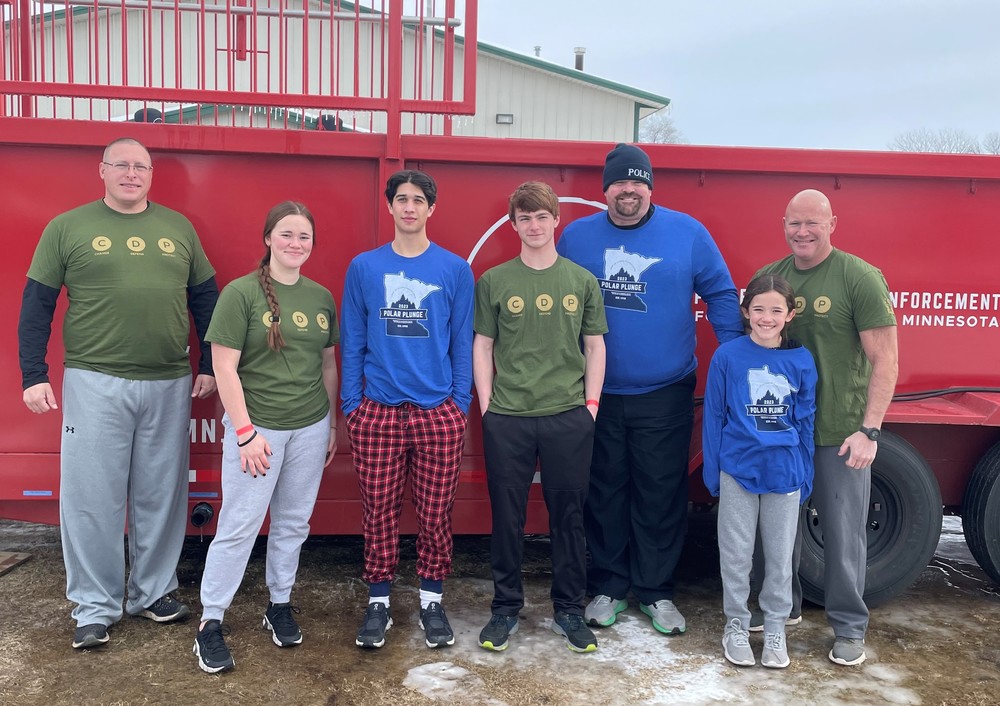 SPPS students take part in Polar Plunge
